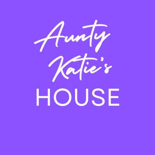 Aunty Katie'S House, Ni Tourist Board Certified & Located On The Main Oldpark Road To Belfast, With Free Continental Breakfast & Free Ultra Fast Sky Internet, Free Sky Sports & Free Sky Cinema, Self-Check In After 10Pm Gmt Albergue Exterior foto