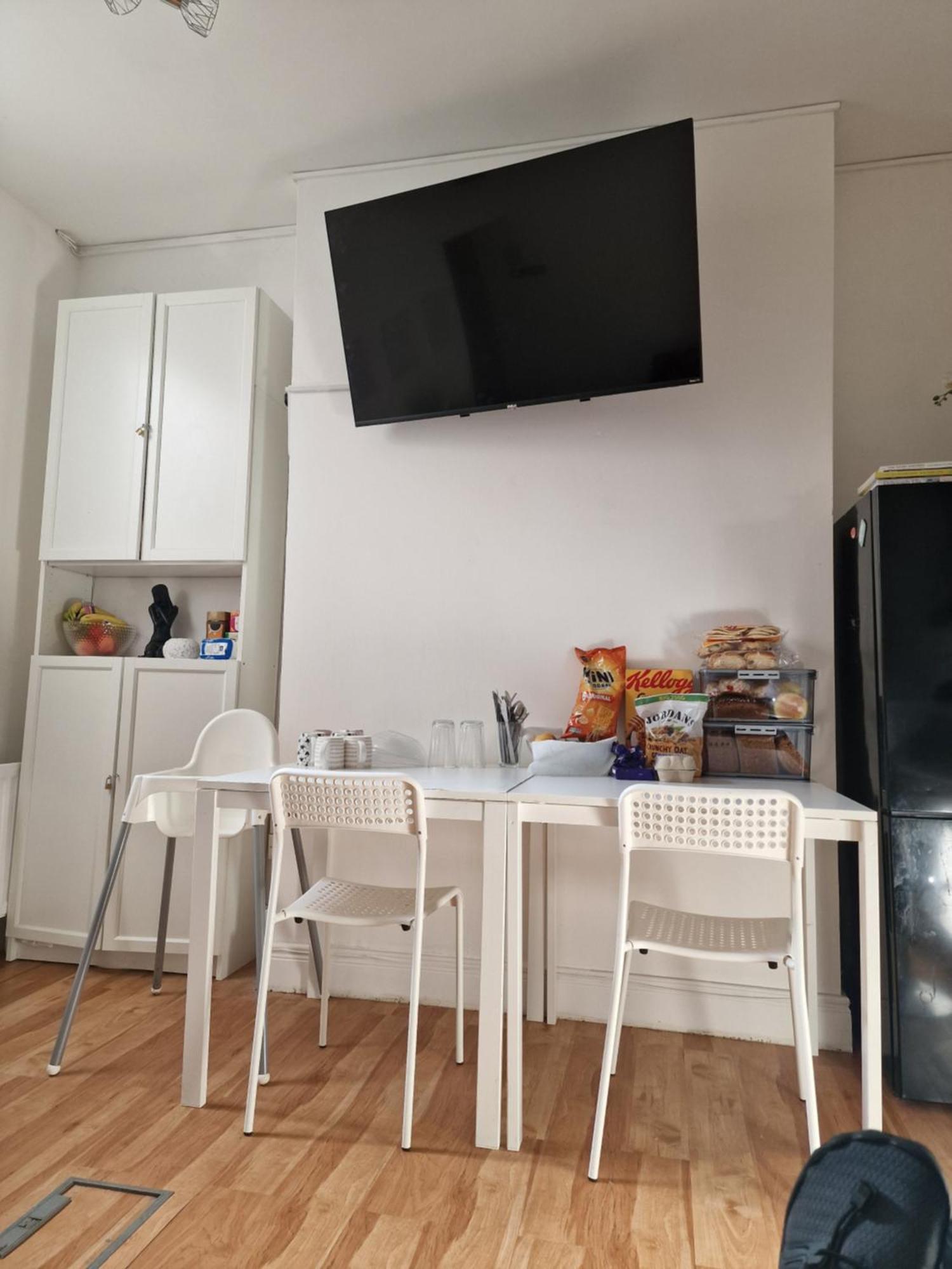 Aunty Katie'S House, Ni Tourist Board Certified & Located On The Main Oldpark Road To Belfast, With Free Continental Breakfast & Free Ultra Fast Sky Internet, Free Sky Sports & Free Sky Cinema, Self-Check In After 10Pm Gmt Albergue Exterior foto